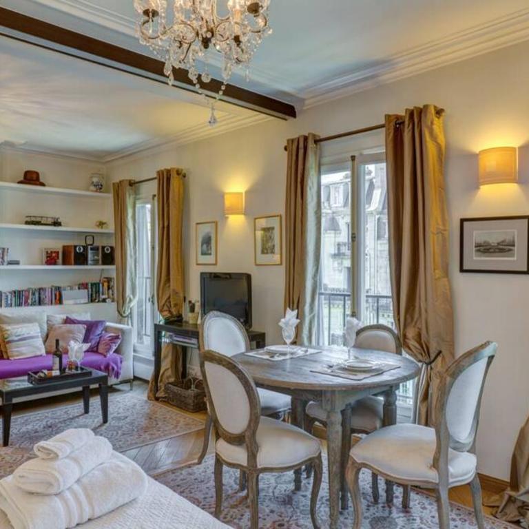 CHABLIS 27 avenue de la Bourdonnais 75007 - Appartement 1 Chambre - 47