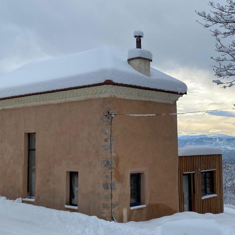 La petite maison Basse Corréo - Gîte 2 Chambres - 57