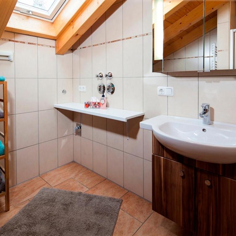 Haus am Bergbach - Apartment mit Balkon - 5