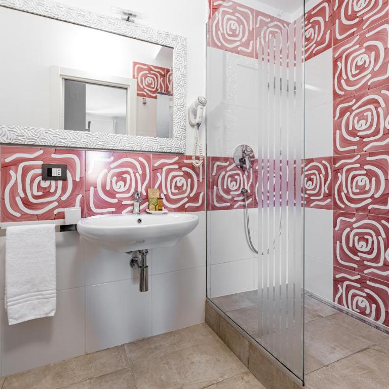 Locanda Alfieri - Camera Matrimoniale Luxury - Edificio Separato - 5