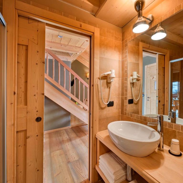 Agriturismo Rini - Appartamento su 2 Livelli con 2 Camere da Letto - 4