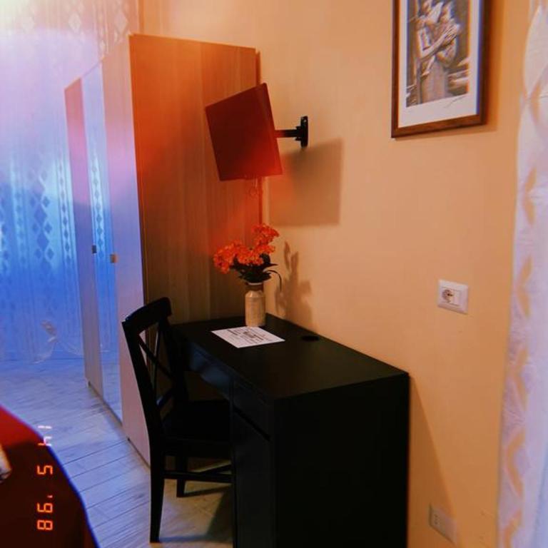 Vatican City Accommodation - Camera Tripla - 2