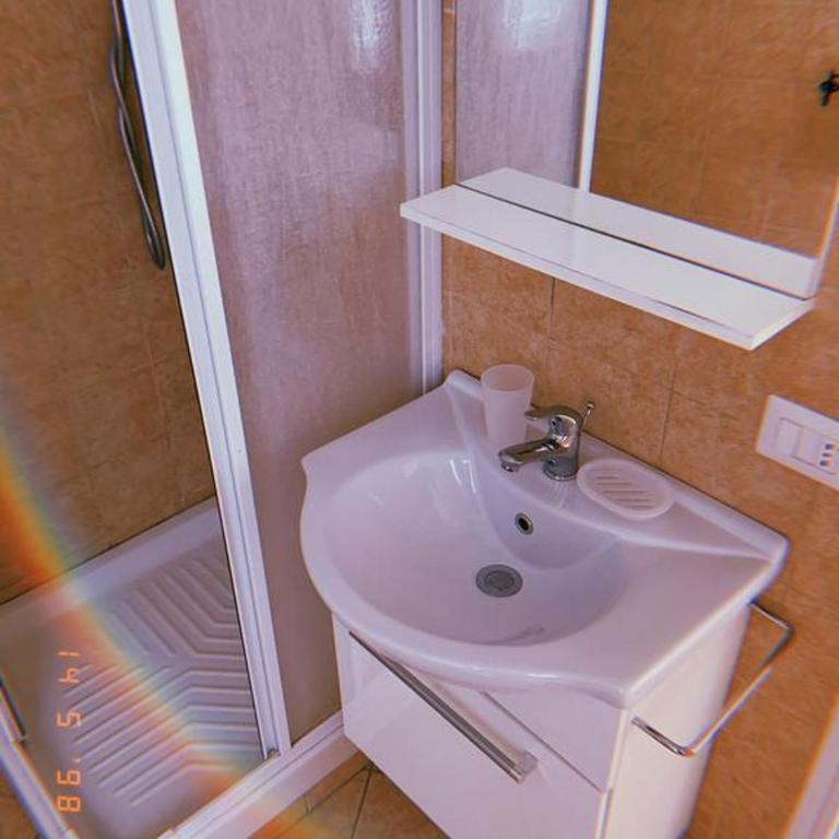 Vatican City Accommodation - Camera Matrimoniale - 4