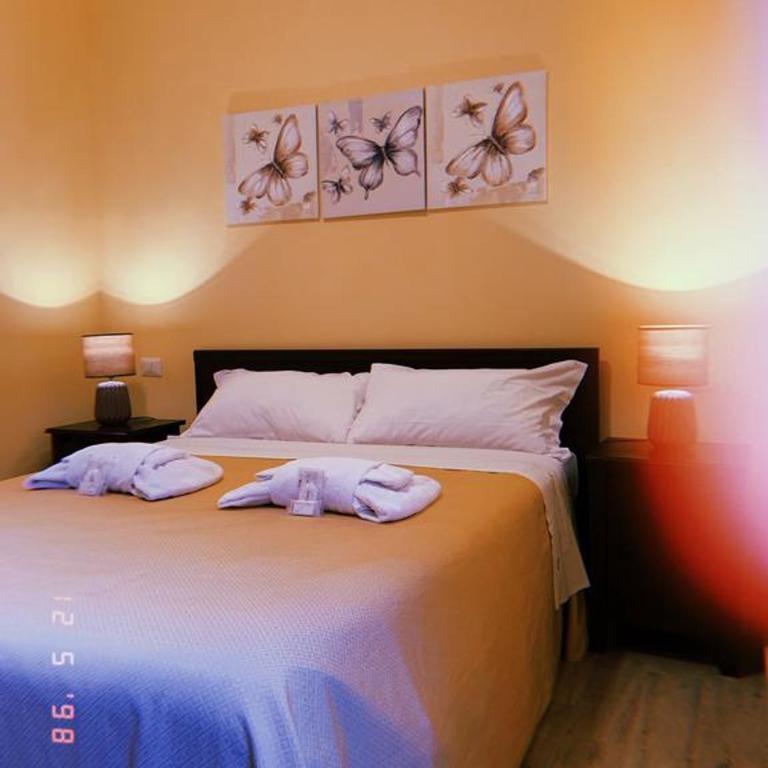 Vatican City Accommodation - Camera Tripla - 1