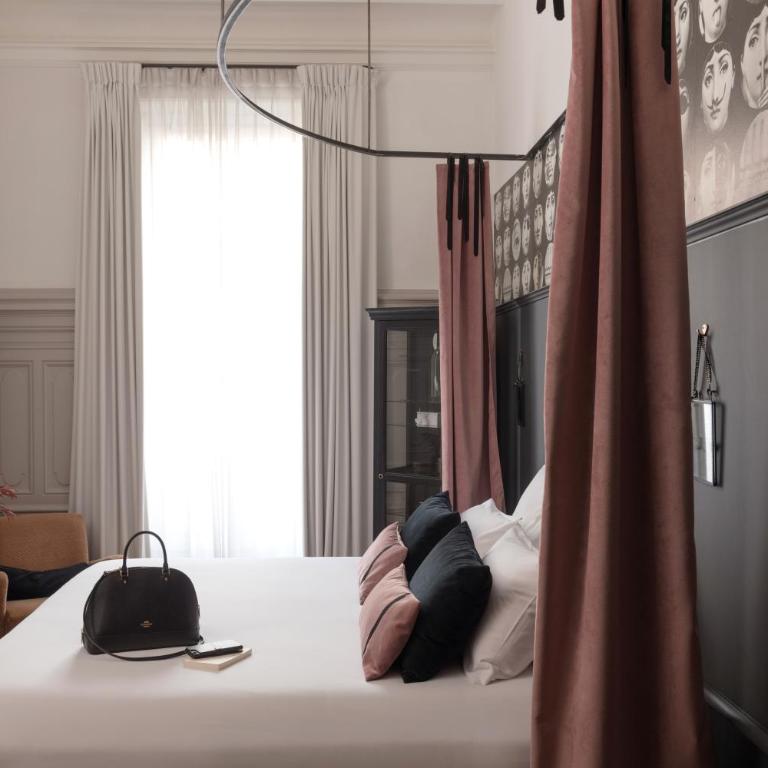 MiHotel Gailleton - Chambre « Mystère » - 25