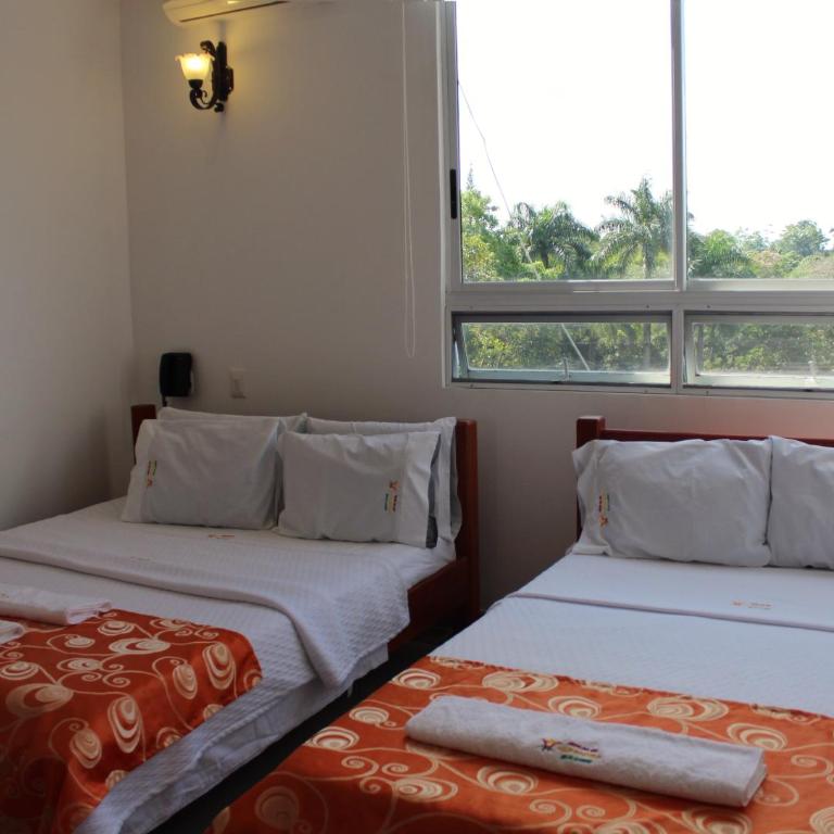 Hotel Rio Humadea - Habitación Cuádruple Estándar - 1