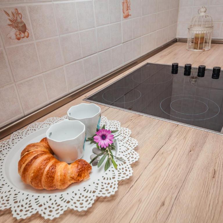 Apartments Batricevic - Two-Bedroom Apartment with Sofa Bed (5 Adults) - 8