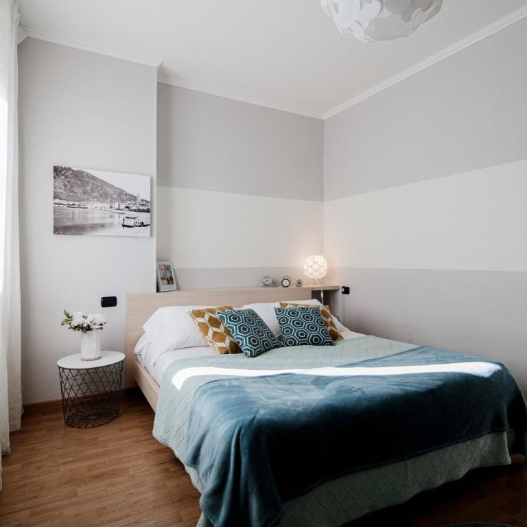 Domus - byMyHomeinComo - Casa con 1 Camera da Letto - 2