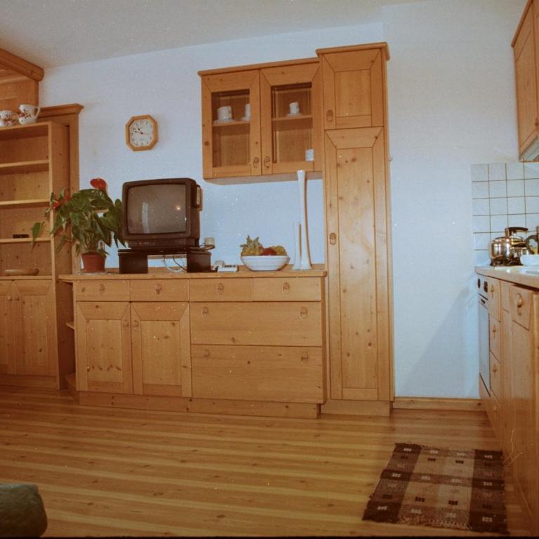 Residence Holiday - Appartamento con 1 Camera da Letto - 1
