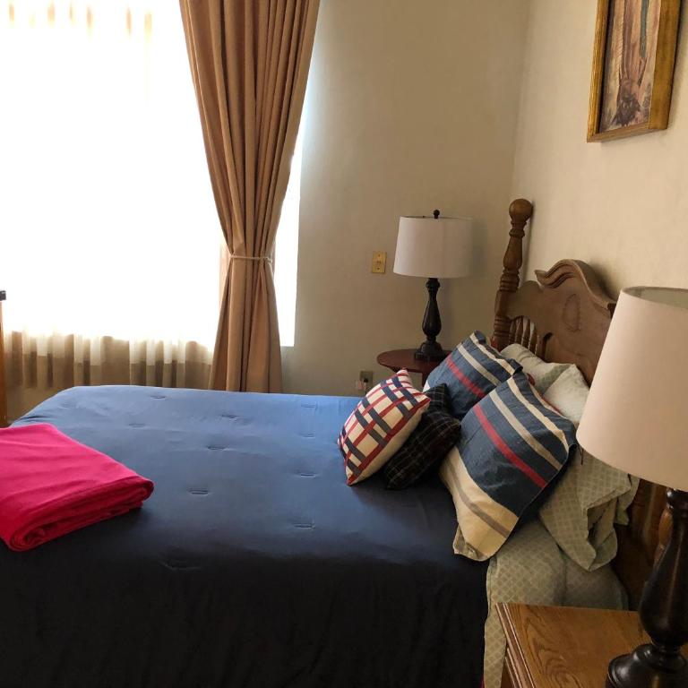 Maria Del Alma House - Zimmer mit Queensize-Bett - 10