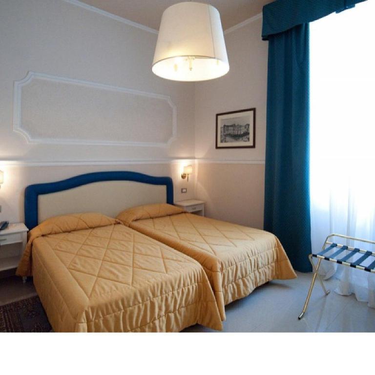 Hotel Gran Duca - Camera Matrimoniale/Doppia con Letti Singoli - 7