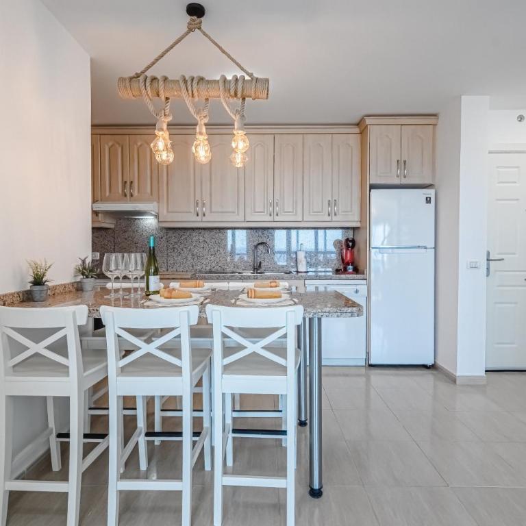Pambnb - Sea Breeze Duplex Arenal - Apartamento de 2 dormitorios - 33