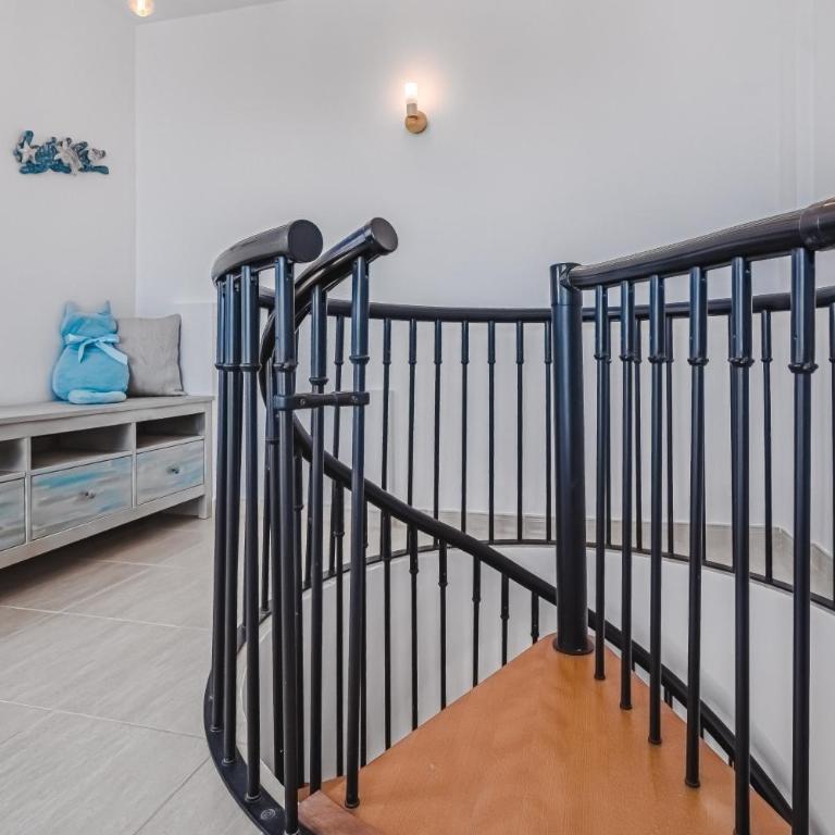 Pambnb - Sea Breeze Duplex Arenal - Apartamento de 2 dormitorios - 18