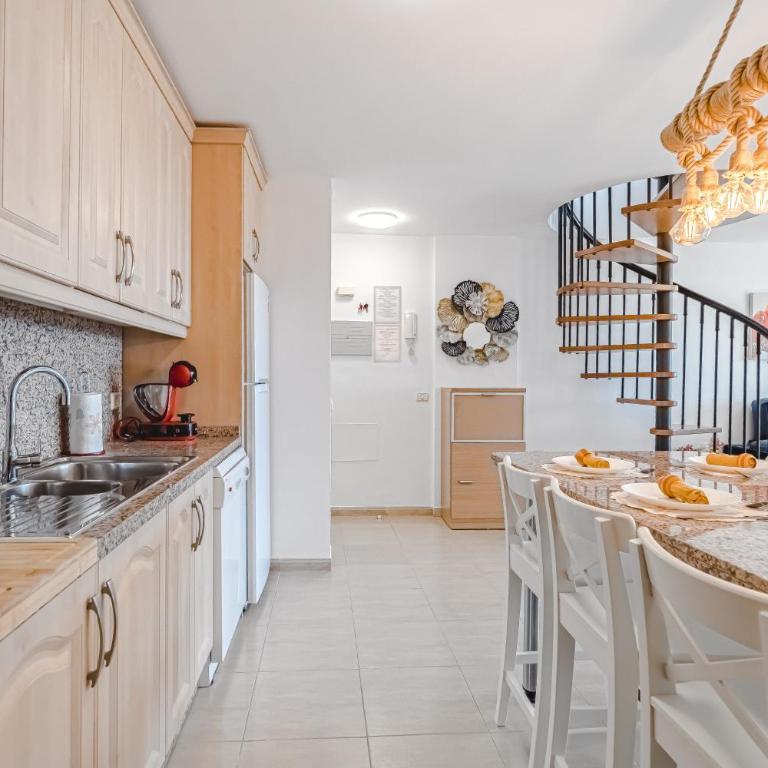 Pambnb - Sea Breeze Duplex Arenal - Apartamento de 2 dormitorios - 34
