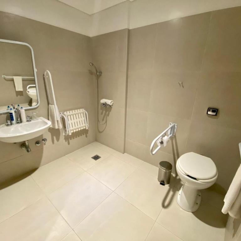 Howard Johnson San Francisco - Habitación Doble adaptada para personas con movilidad reducida - 5