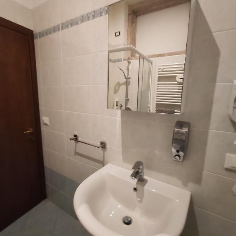 Sweet Venice - checkin at "Alloggi SS Giovanni e Paolo" - Appartamento con 2 Camere da Letto - 5
