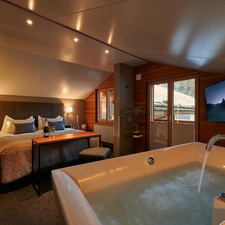 Hotel AMBiANCE - Romantische Junior Suite mit Matterhornblick - 1