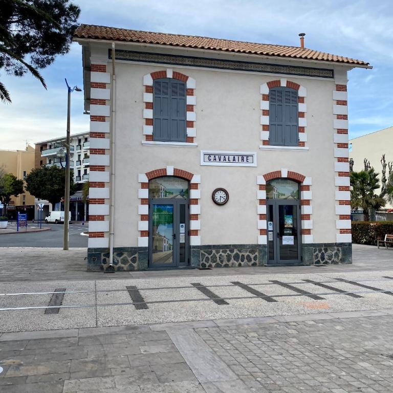 Appartement 2 pièces Cavalaire sur Mer 60m2 - Apartamento de 1 dormitorio - 38