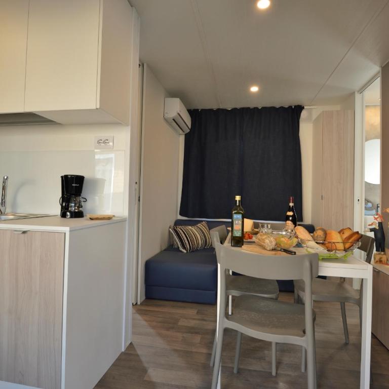 Colombaia Village - Mobile Home with Hot Tub - 6