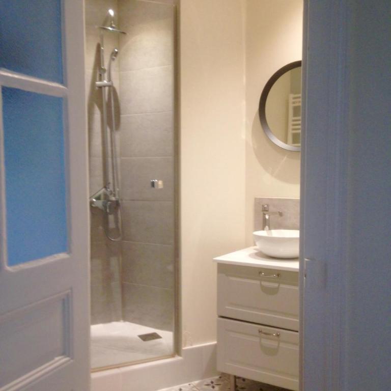 Joli Appartement Le Gutenberg T2 4p Quartier Mirabeau Proche Gare - Apartment mit 1 Schlafzimmer - 9