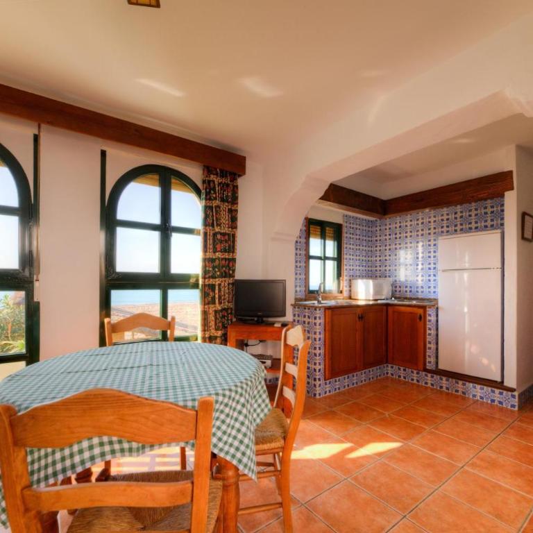 Apartamentos El Roqueo - Apartamento pequeño de 2 dormitorios - 8