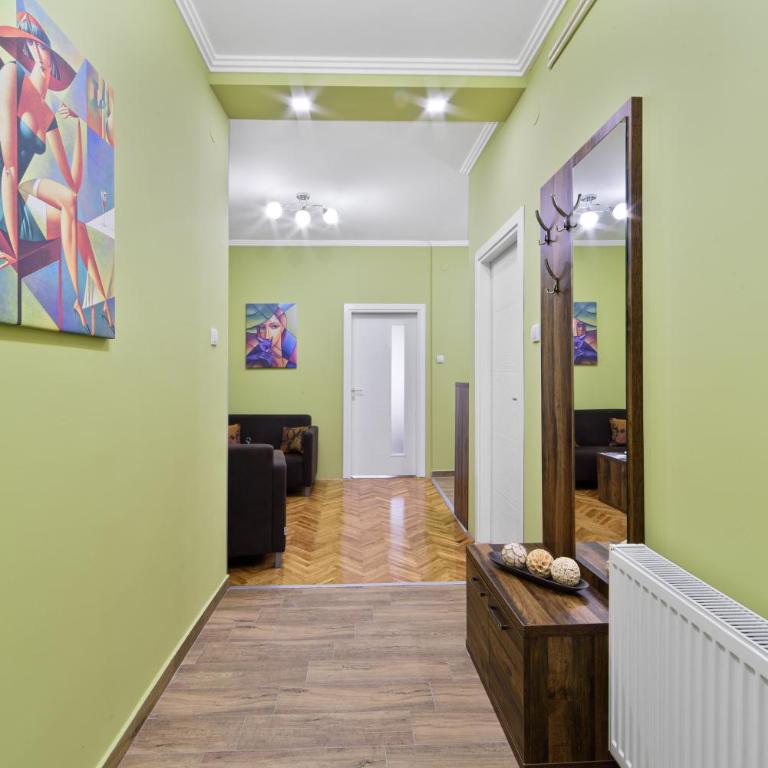 DuMalux corner - One-Bedroom Apartment - 2