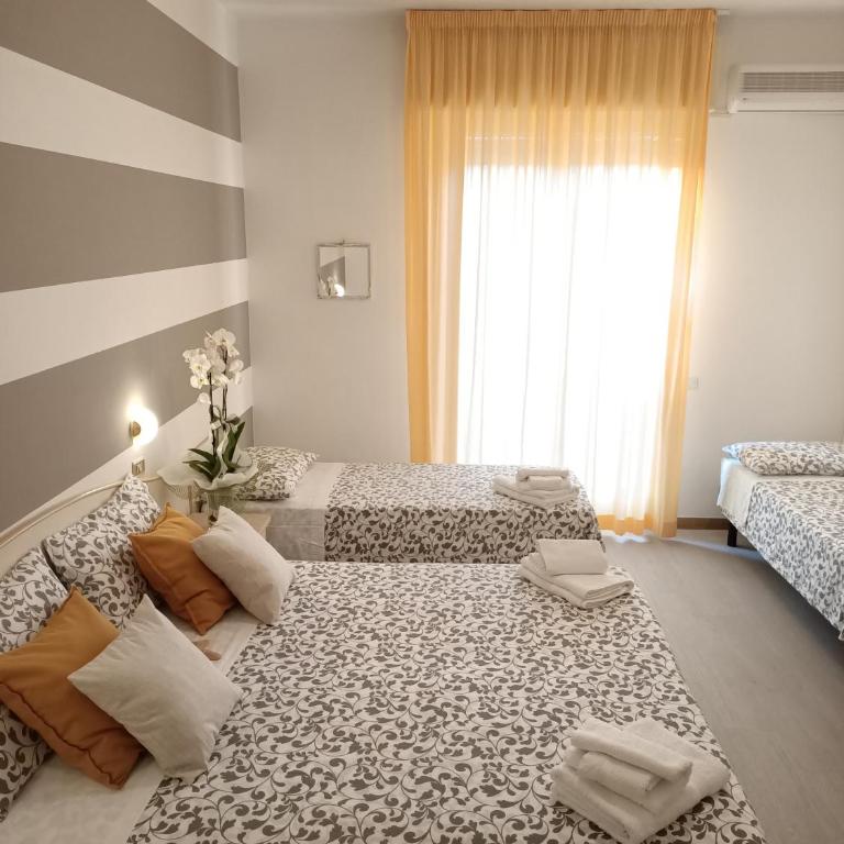 Hotel Cristoforo Colombo - Camera Quadrupla Standard - 1