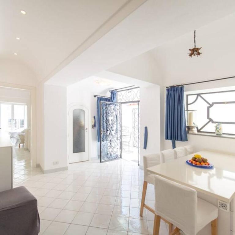 Casa Vacanza Al Centro di Capri - Casa con 2 Camere da Letto - 4
