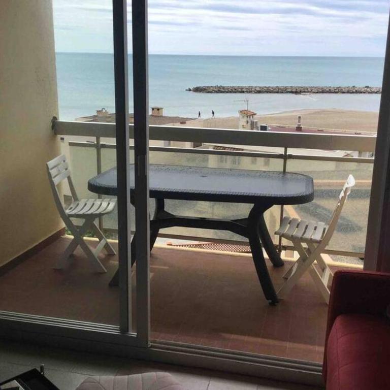 dansnotreappart-com "T3 vue exceptionnelle sur mer" - Appartement 3 Chambres - 1