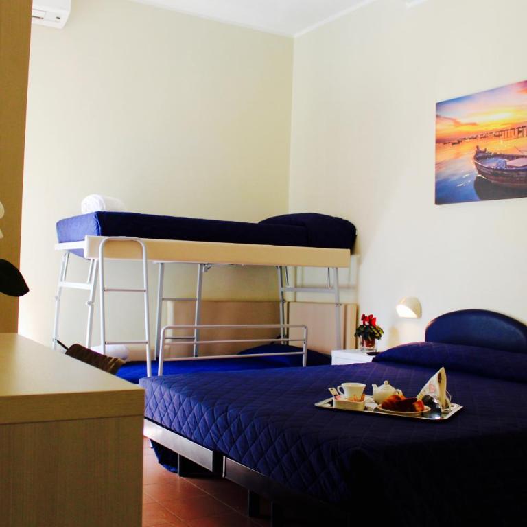 Hotel Fedora Rimini - Camera Tripla Standard - 13