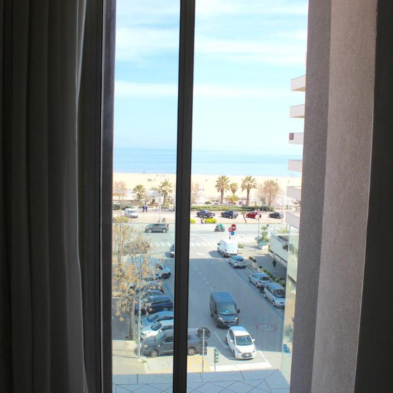 Hotel Fedora Rimini - Camera Matrimoniale con Vista Mare - 25