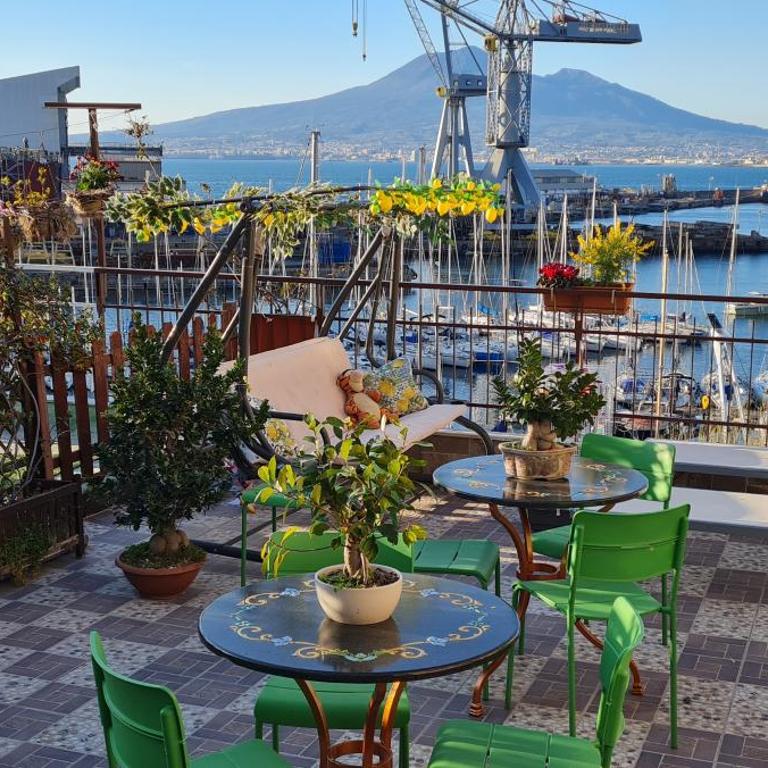 Siriana open space - Monolocale con Terrazza e Vista Mare - 1