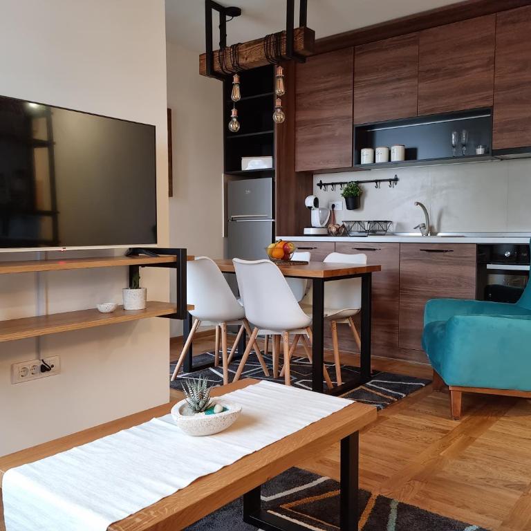 UnaLux - One-Bedroom Apartment - 2