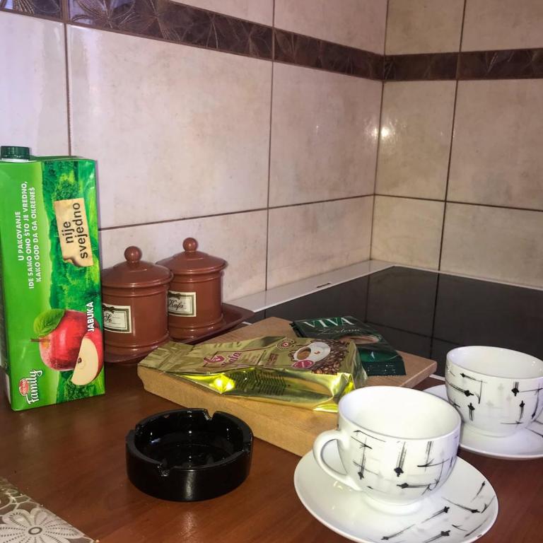 Jovana -- porodicni apartmani Igalo - Two-Bedroom Apartment - 6