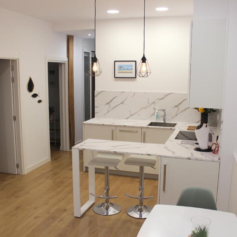CENTRAL NEAR SEA - by SanSebastianApartments·es - Apartamento de 2 dormitorios - 9