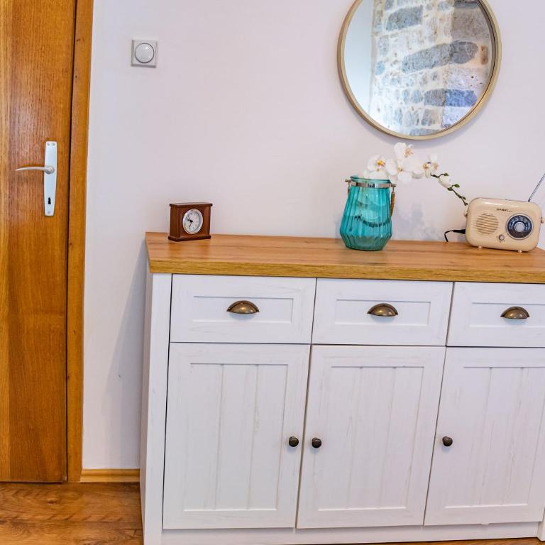La Rocca Apartment Old Town Kotor - One-Bedroom Apartment - 35