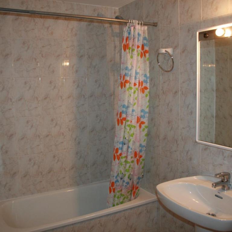 Fonda Naval - Twin Room - 12