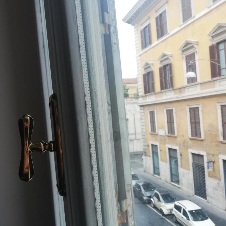 Casa Tiffany Piazza di Spagna - Appartamentino su 2 Livelli - 2