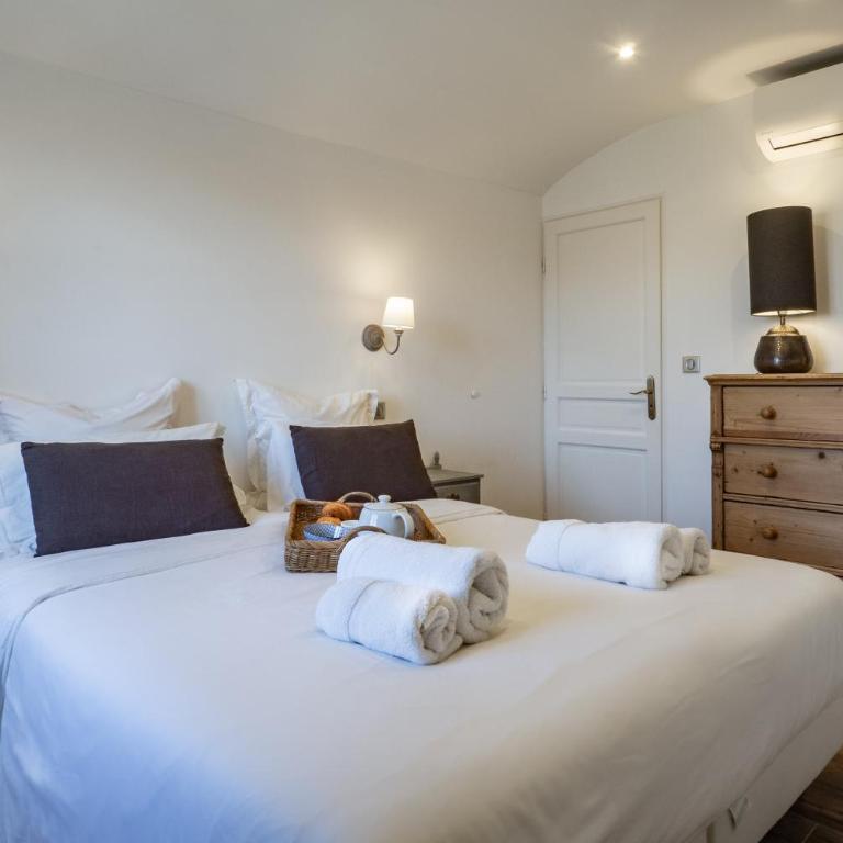 Charmant appartement spacieux pour 6P vue mer vieil Antibes - Appartement 3 Chambres - 10