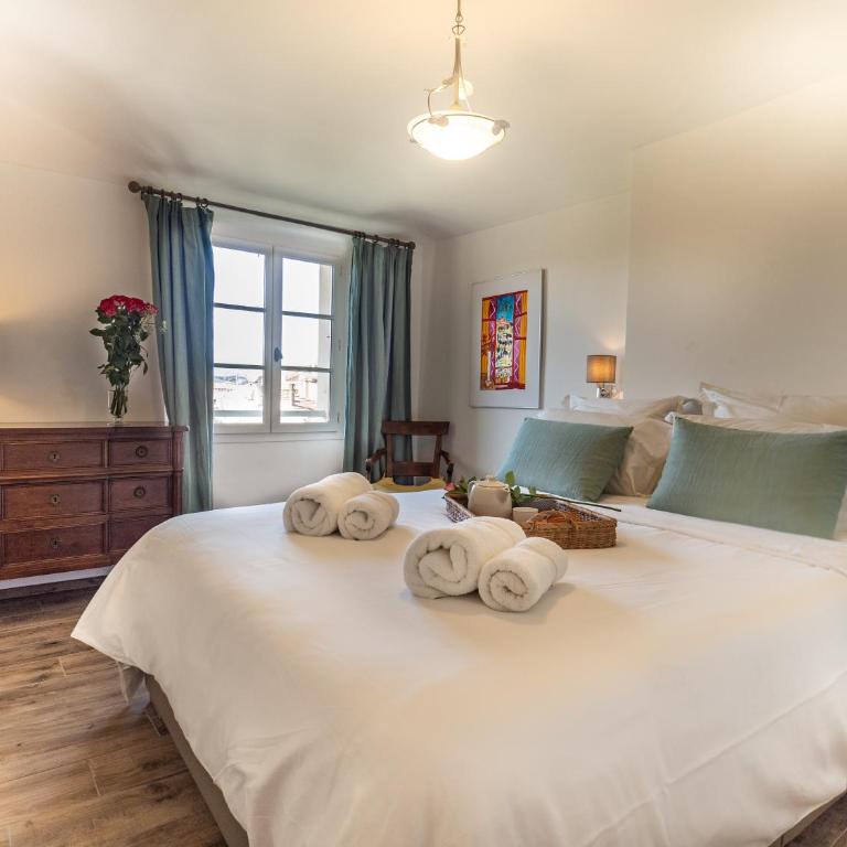 Charmant appartement spacieux pour 6P vue mer vieil Antibes - Appartement 3 Chambres - 14