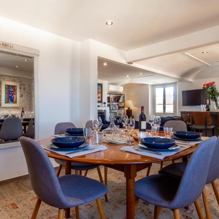 Charmant appartement spacieux pour 6P vue mer vieil Antibes - Appartement 3 Chambres - 34