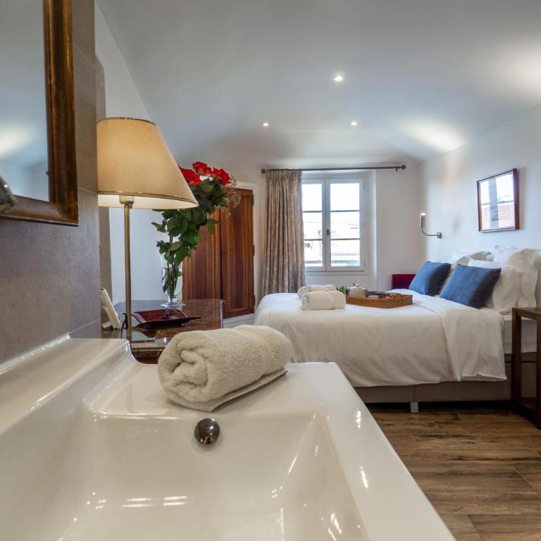 Charmant appartement spacieux pour 6P vue mer vieil Antibes - Appartement 3 Chambres - 6