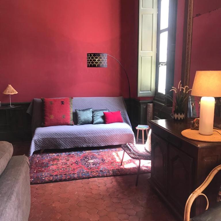 Palais des Papes - Spacious Historic Apartment in Private Mansion ! Free PARKING Nearby ! Spacieux Appartement Historique dans Hôtel Particulier ! PARKING à proximité Offert ! - Deluxe Apartment - 32