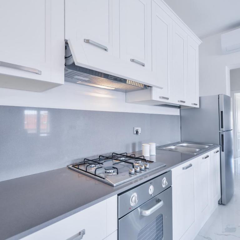 New Central Apartment - Appartamento con 2 Camere da Letto - 12