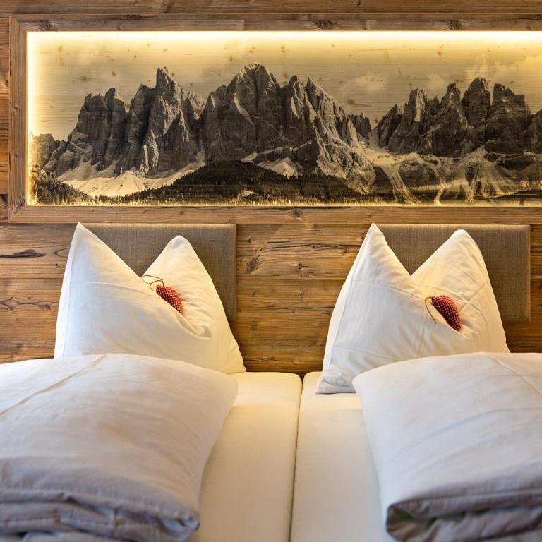 Hotel Chalet Dolomites - Camera Matrimoniale con Balcone - 4