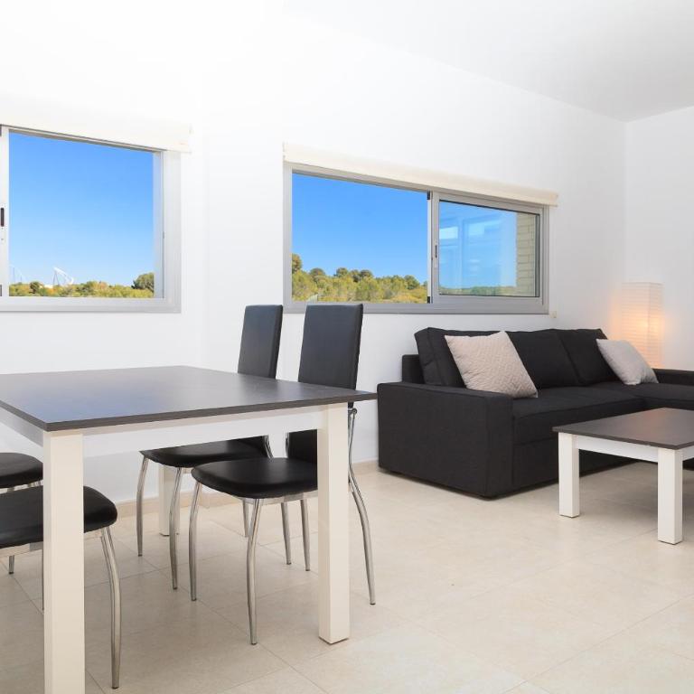 UHC Paradise Village Family Complex - Two-Bedroom Apartment - 9