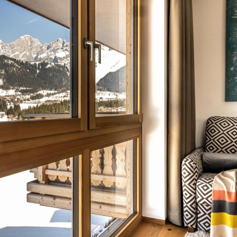 Alpin Residenz Dachsteinperle - Deluxe Apartment 4 mit Bergblick und Kamin - 4