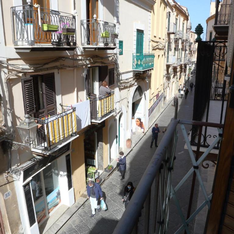 Casa Saraceni (by Vacation Service) - Monolocale con Balcone - 3