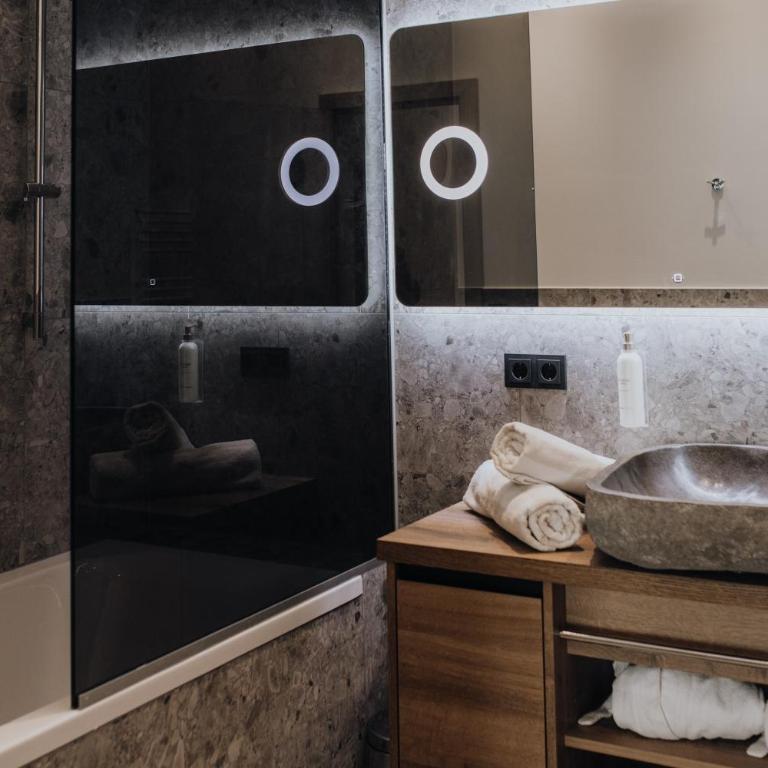 Familienhotel Hinteregger - Suite mit Sauna - 5