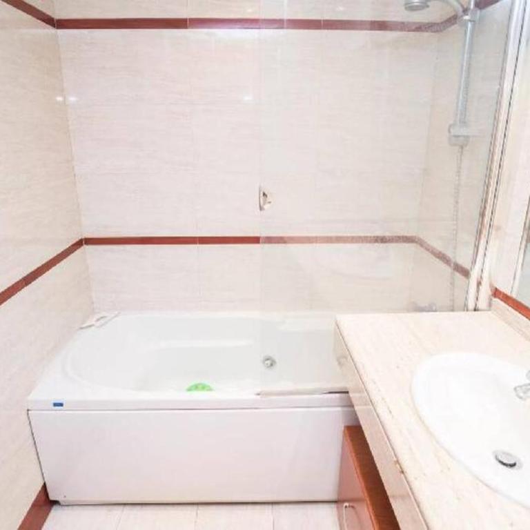 Apartment in Benalmádena - Luxury Complex Bellagio - Three-Bedroom Apartment - 8